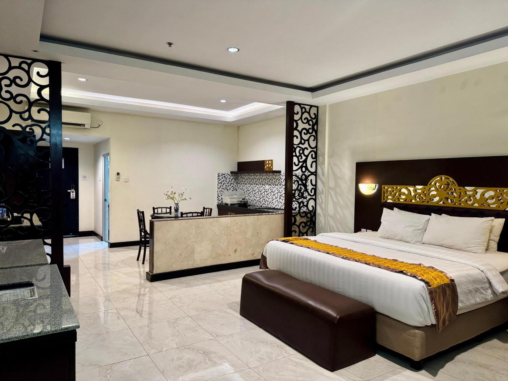 Batam Harbour Boutique Hotel & Spa 나고야 객실 사진